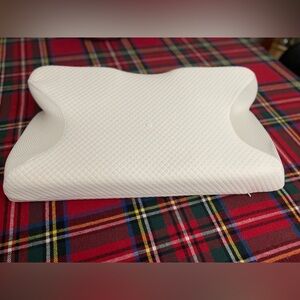 Contoured White Sleep Pillow